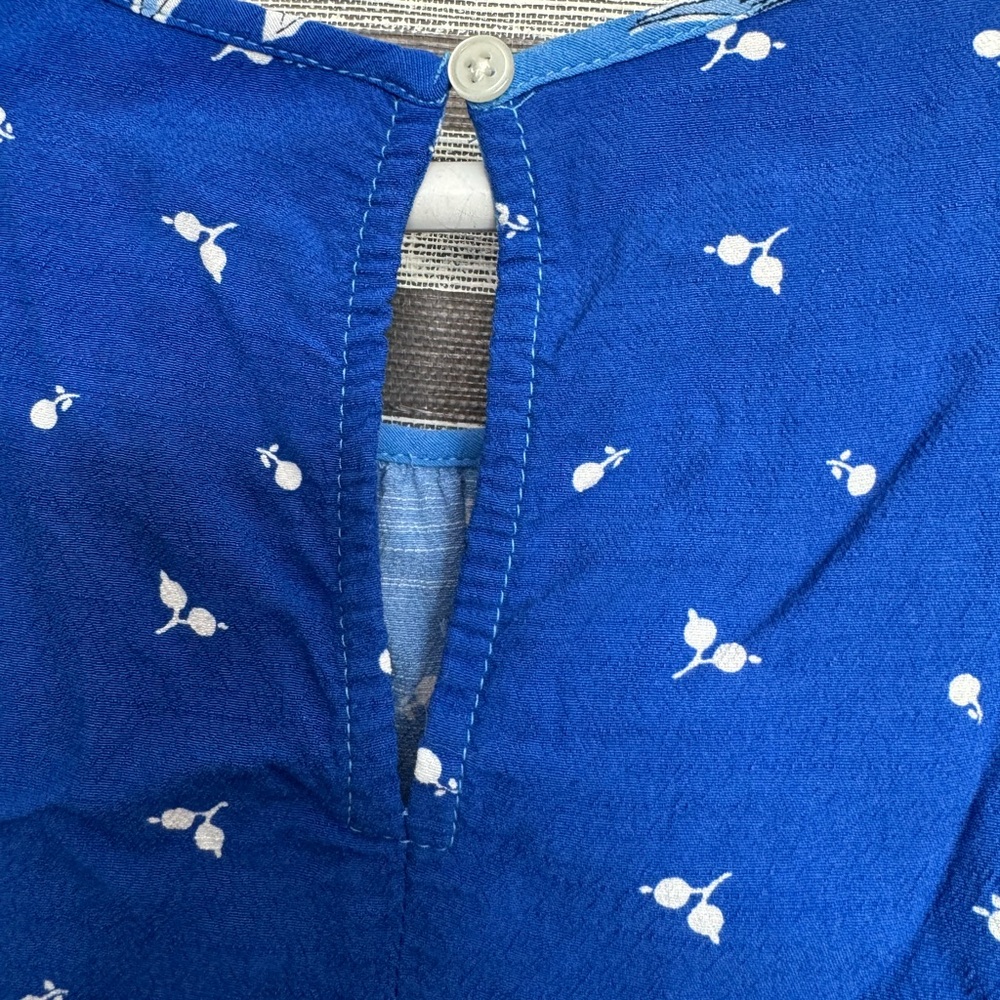 LOFT Blue Floral Sleeveless Top - Picture 3 of 3